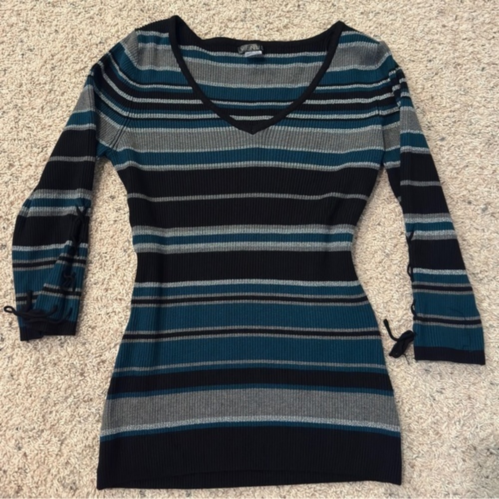 Venus striped sweater